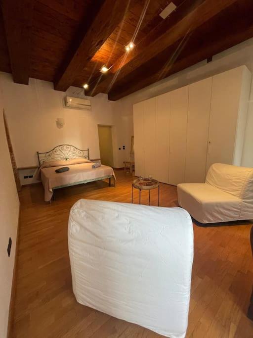 Il Grappolo D'Alba Apartment Екстериор снимка