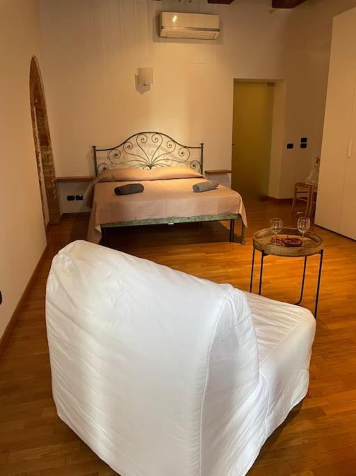 Il Grappolo D'Alba Apartment Екстериор снимка